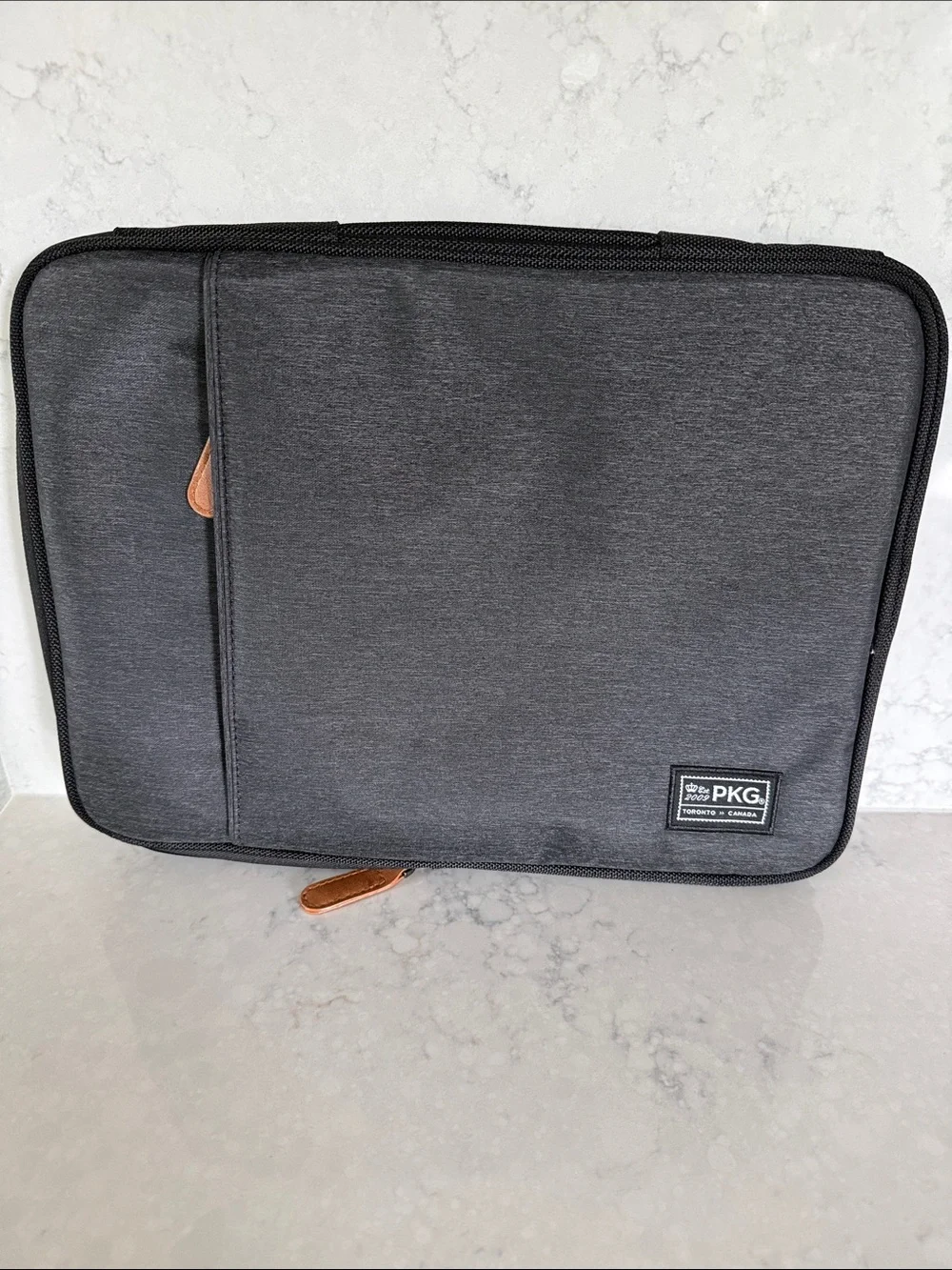 Gray Men's Laptop Sleeve - Slim Protective Case-14x11x1.25”-never used.